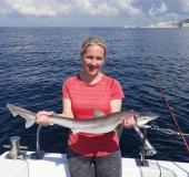 lady-fishing